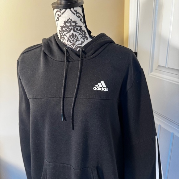 Adidas Black Sweatshirt - Picture 2 of 6